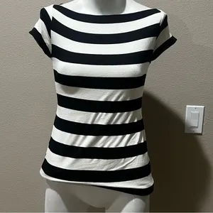 Bailey 44 stretchy black and white short sleeve tshirt blouse thumbnail 2