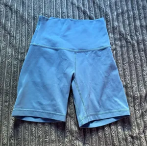 Lululemon Shorts Align 6" Biker thumbnail 1
