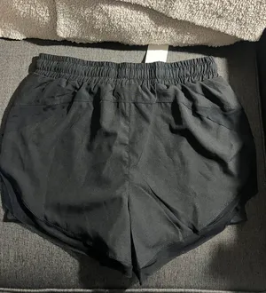 Black Athletic Shorts Size L thumbnail 2
