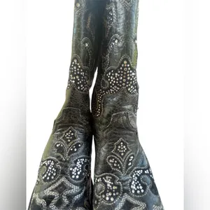 Corral Black Heeled Boots with Western Flair thumbnail 9