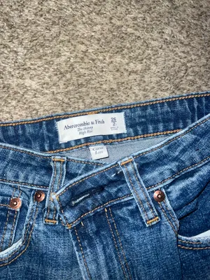 Abercrombie Jeans thumbnail 3