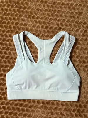 Lululemon Geared To Train Sports Workout Bra A/B Cup Springtime Blue 6 thumbnail 3