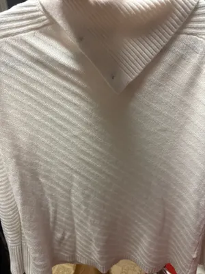Liz Claiborne Sweater thumbnail 3