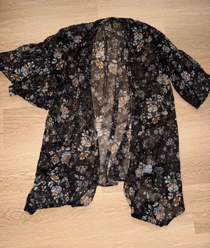 American Eagle Flowy Floral Cardigan thumbnail 1