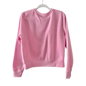 Barbie Sweatshirt Ski Club 1959 Size Large Pink Crewneck‎ Graphic Cropped NEW thumbnail 4