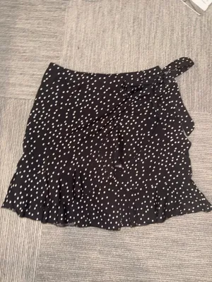 Relipop Black and white polka-dot wrap mini skirt thumbnail 4