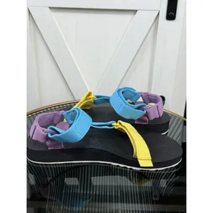 Teva Original Universal Sandals Women’s Size 6 Hiking Outdoor Colorblock 1003987 thumbnail 6