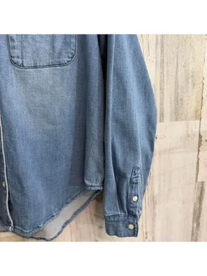 Universal Threads Women’s Small Blue Denim Button Down Shirt Long Sleeve thumbnail 7