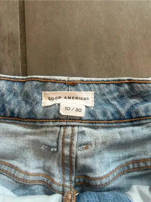 Good American Bombshell Cutoff Denim Shorts — Indigo thumbnail 4