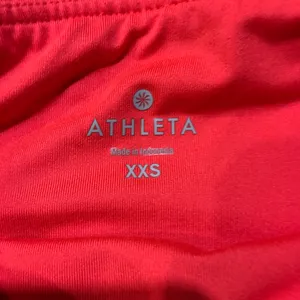 Athleta Acceleration Running Shorts Orange thumbnail 5