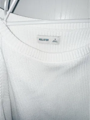 Off-The-Shoulder White Hollister Sweater thumbnail 4