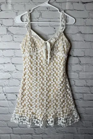 Lulus Charmaine white Floral Lace Mini Dress XS thumbnail 1