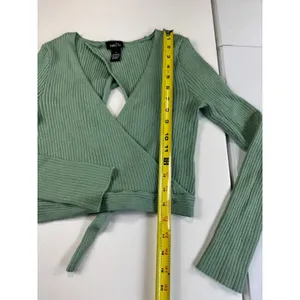 rue21 Sage Green Ribbed Knit Wrap Top Open Back‎ Long Sleeve Crop Top thumbnail 4