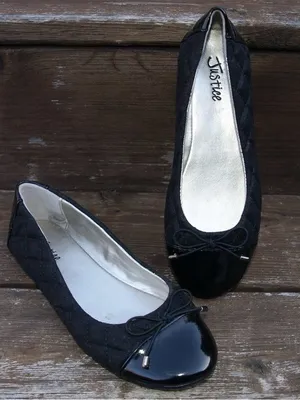 Justice Black Quilted Ballet Flats Patent Toe Bow Slip On Shoes Size 8 thumbnail 3