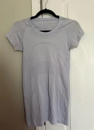 Lululemon Swiftly Tech Short Sleeve thumbnail 1
