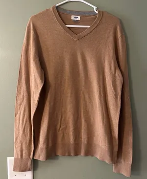 Old Navy Brown V-Neck Sweater thumbnail 1