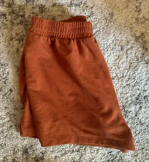 Women’s shorts Orange Size M thumbnail 2