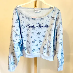 Mighty Fine Hopeless Romantic Floral Off Shoulder Cropped Sweatshirt‎ Blue SM thumbnail 1