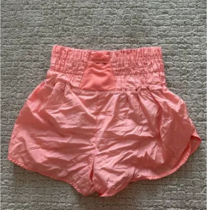 Free people shorts  thumbnail 2