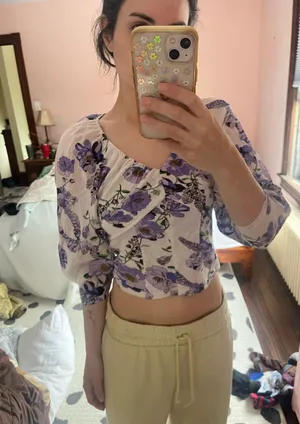 Anthropologie White Purple Floral Balloon Sleeve Crop Top XS thumbnail 6