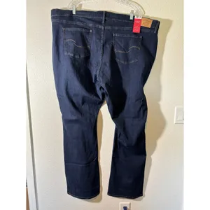 Levi's NWT Women's Size 28W Long Mid-Rise Bootcut Slim Hip & Thigh Jeans thumbnail 2