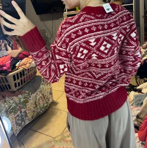American Eagle Sweater thumbnail 2