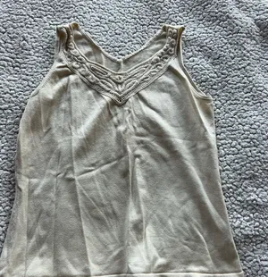 Elegant Cream Sleeveless Top thumbnail 1