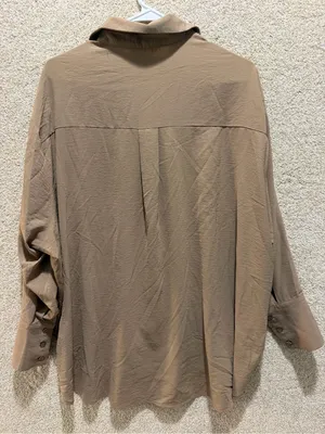 Commense oversized button down blouse small tan fall capsule minimalist Flawed thumbnail 3