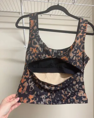 Fabletics Top thumbnail 2