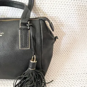 Kate Spade Small Top Zip Alena Black Leather Satchel Shoulder Bag Tassel Fob thumbnail 4