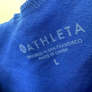 Athleta size Large blue tank top built in bra strappy‎ athletic athleisure thumbnail 3