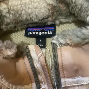 Patagonia W's Classic Retro-X® Jacket Garden Green size S thumbnail 3