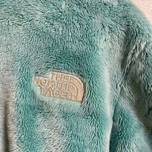 Light green woman’s North Face jacket size M thumbnail 3