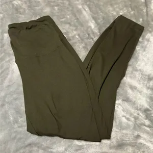 Zenana Outfitters Green Leggings thumbnail 1