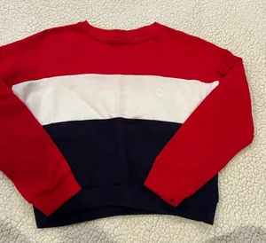 Crewneck thumbnail 1
