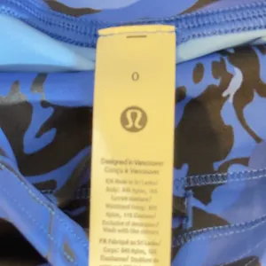 463| NWT Lululemon Fast and Free 6" Pocket Shorts Blue Marble Print Size‎ 0 thumbnail 5
