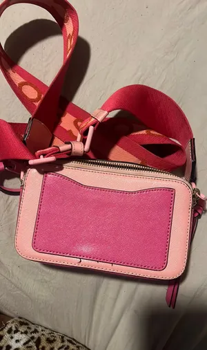 Marc Jacobs Snapshot Purse thumbnail 1