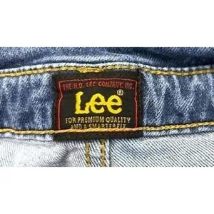 Lee‎ Double Button Denim Shorts Y2K Style Carefree Playful Summer Americana Sz 8 thumbnail 8