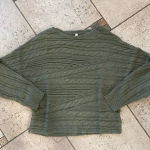NEW Women Cable Knit Batwing Sweater thumbnail 8