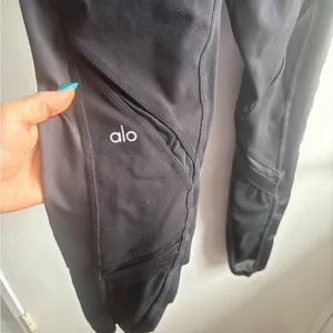 Alo Black Mesh Medium‎ Leggings medium athleisure workout yoga travel layered thumbnail 5