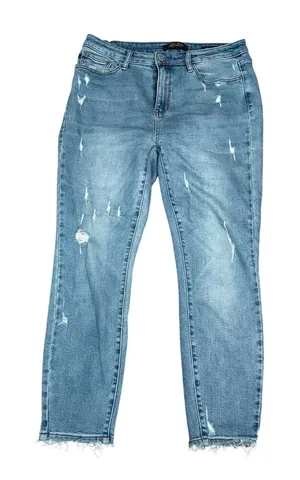 Judy Blue 13/31Relaxed Fit Medium Wash Distressed Hem Jeans Style JB88430 thumbnail 1