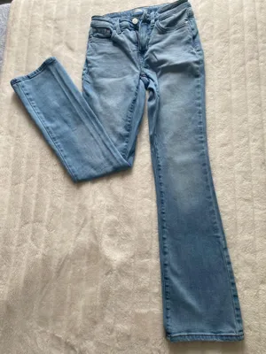 Lauren Conrad bootcut jeans thumbnail 1