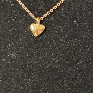 Dainty Gold Heart Avon Pendant Necklace thumbnail 3