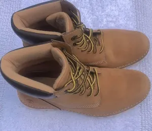 Timberland Women’s Winter Cold Weather Brockton Lace-up Boots Sz 8.5 thumbnail 1