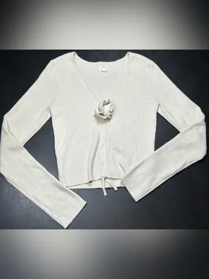 Aerie Size M Cropped Cream Rosette Sweater thumbnail 2
