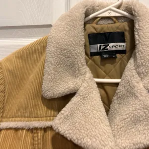 VTG‎ IZ Sport Womens Tan Corduroy Faux Shearling Lined Jacket M Western Rancher thumbnail 3