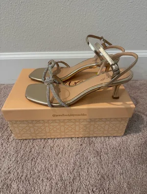 Jewel Badgley Mischka Maci Metallic Sandal with Rhinestone Knot Detail thumbnail 4