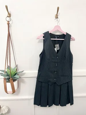 NWT Sincerely Jules Grey Pinstripe Vest Dress Pleasted Skirt M Business Casual thumbnail 2