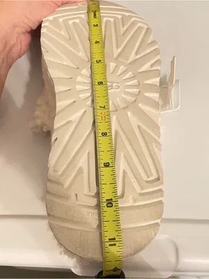 Ugg Fluffita slide‎ on off-white Sherpa sheepskin slippers womens 9 lug sole thumbnail 9