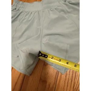 Lululemon Hotty Hot Short II *Long 4" in Hazy Jade Green Size 4‎ Tall thumbnail 7
